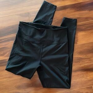 Alala black high waisted leggings size medium
